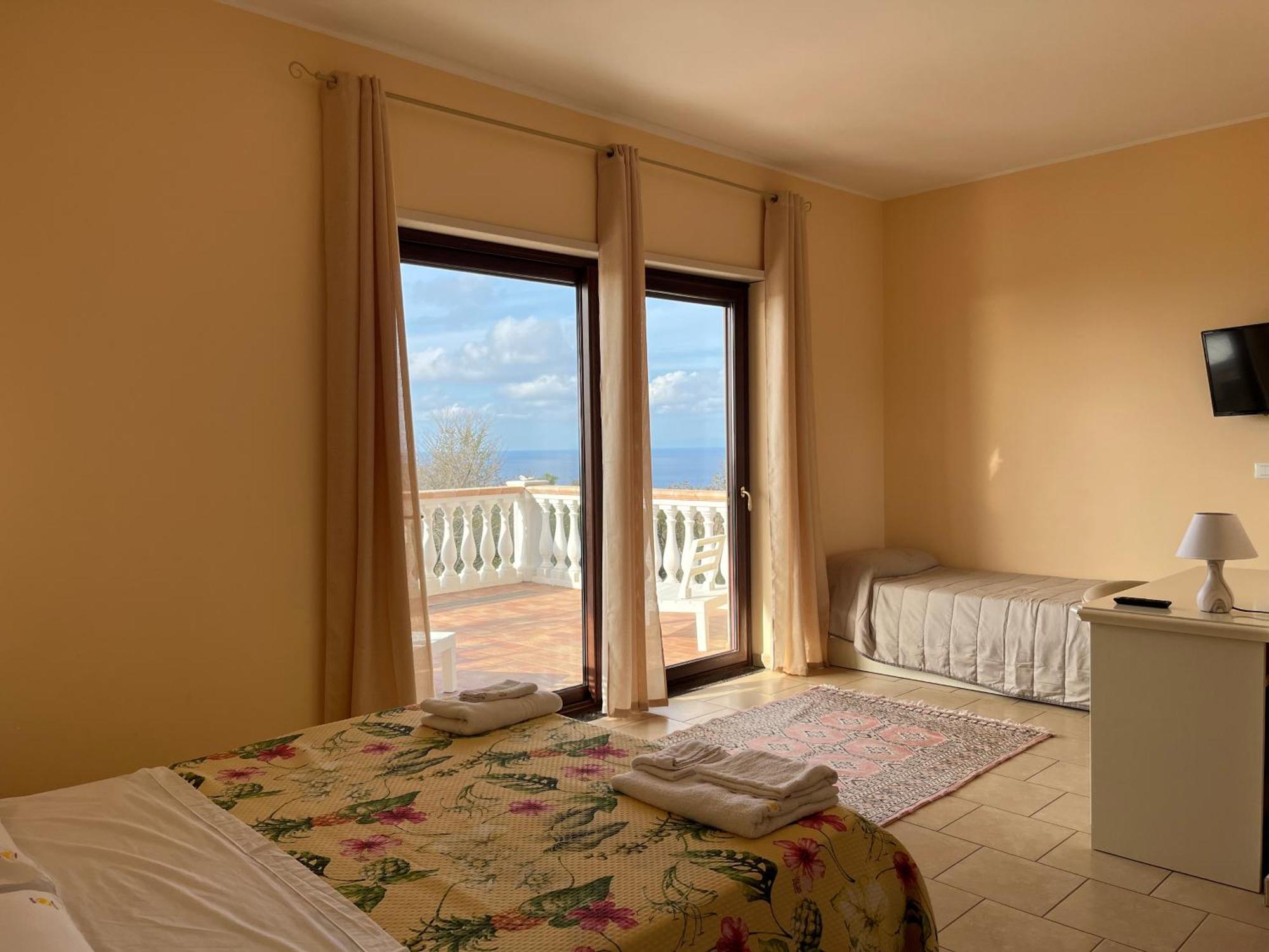 Residenza Domus Aurea Tropea- Vista Mare Ξενοδοχείο Santa Domenica  Εξωτερικό φωτογραφία