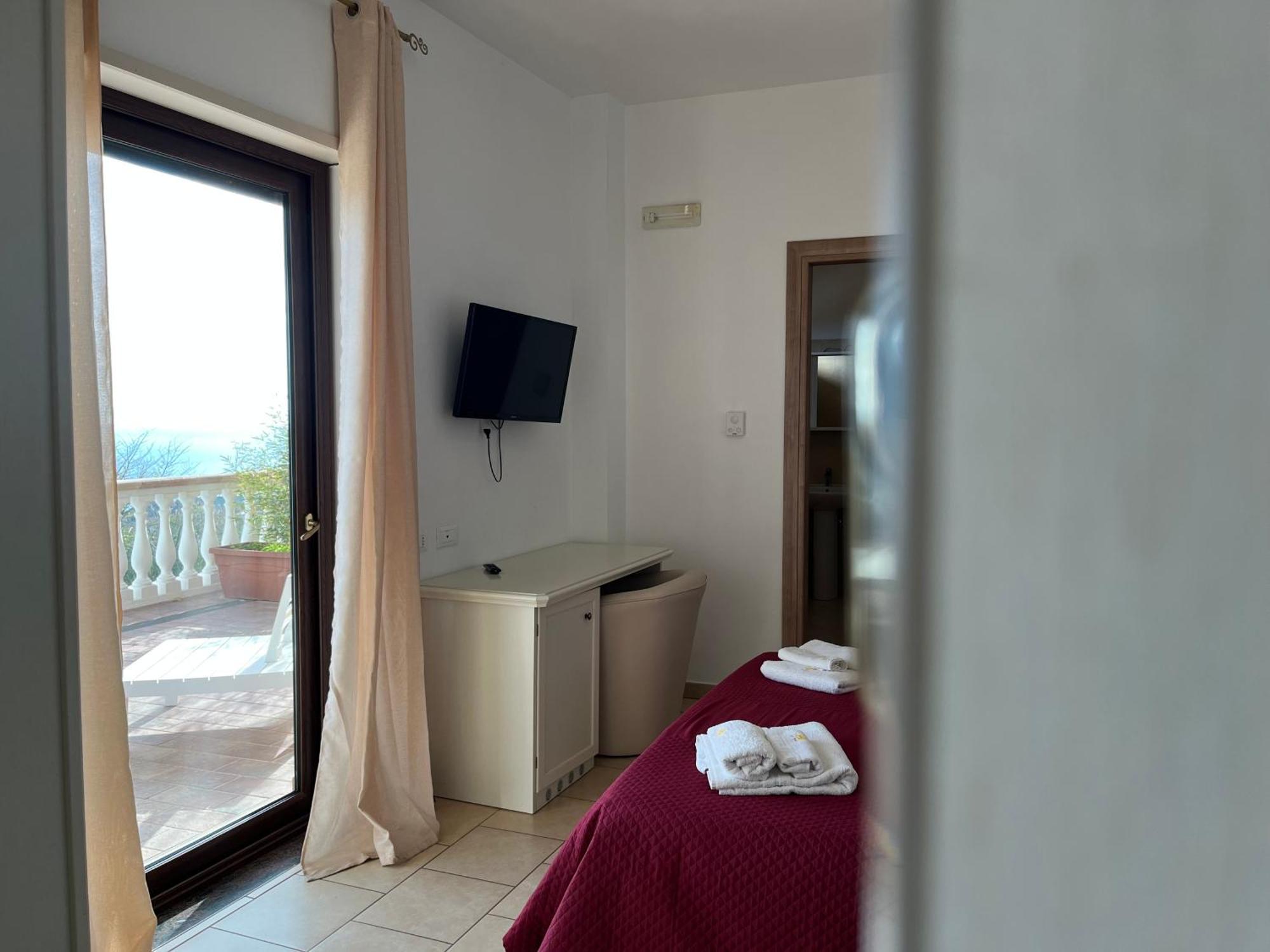 Residenza Domus Aurea Tropea- Vista Mare Ξενοδοχείο Santa Domenica  Εξωτερικό φωτογραφία