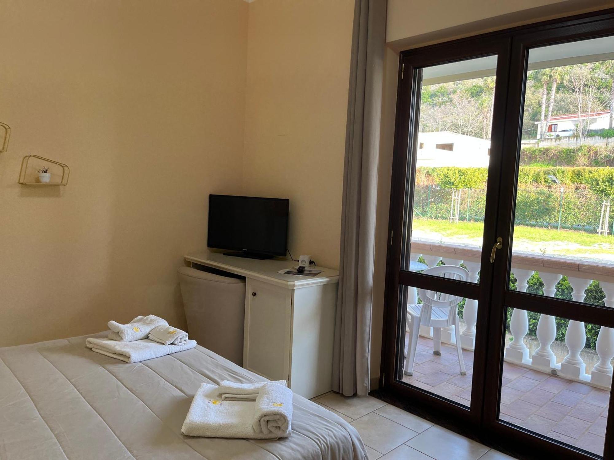 Residenza Domus Aurea Tropea- Vista Mare Ξενοδοχείο Santa Domenica  Εξωτερικό φωτογραφία