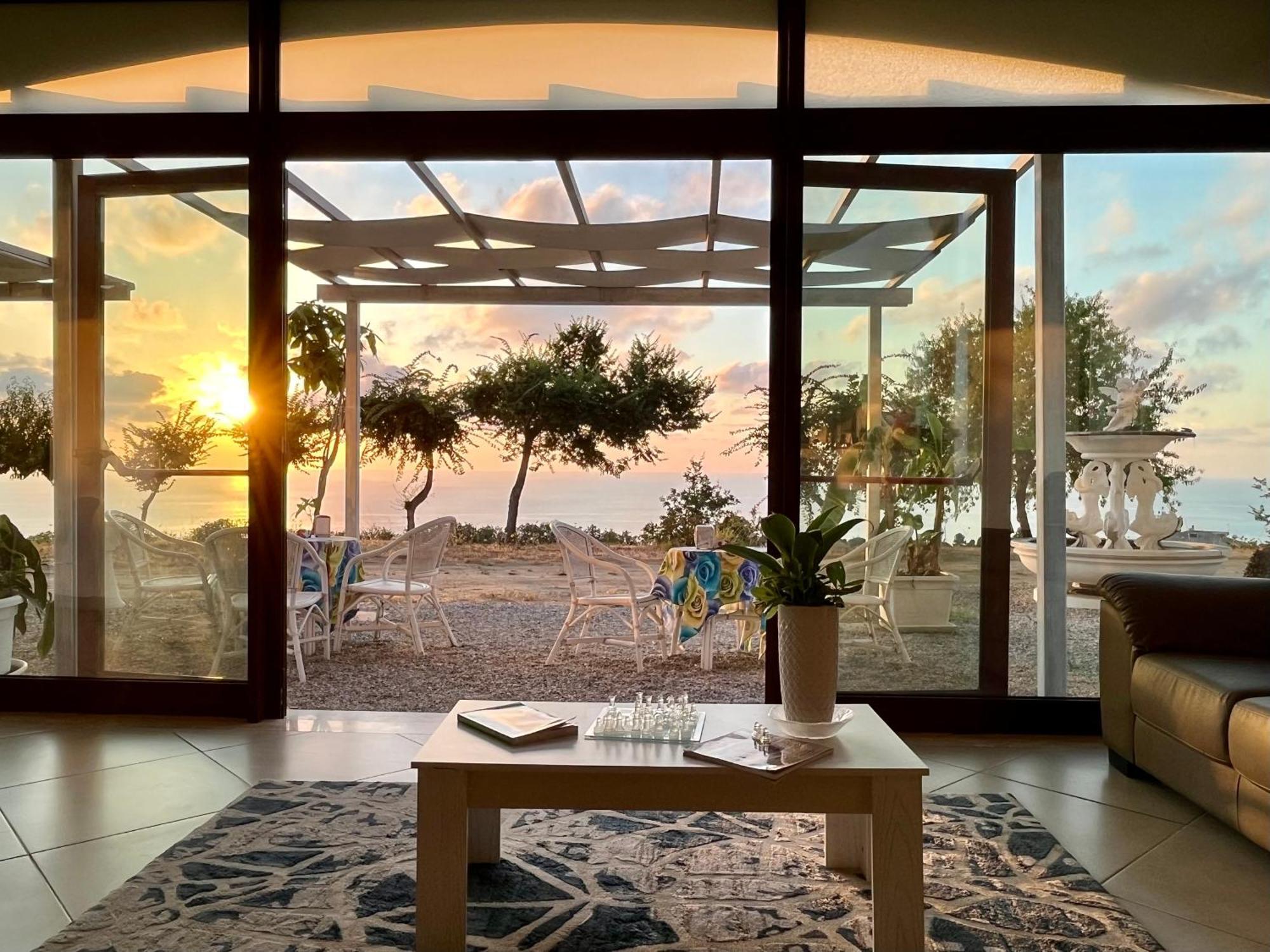 Residenza Domus Aurea Tropea- Vista Mare Ξενοδοχείο Santa Domenica  Εξωτερικό φωτογραφία